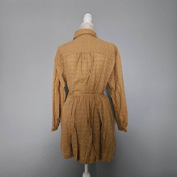 Mon Renn Isla Top and Mini Skirt Set in Biscuit Size Small - Picture 4 of 14